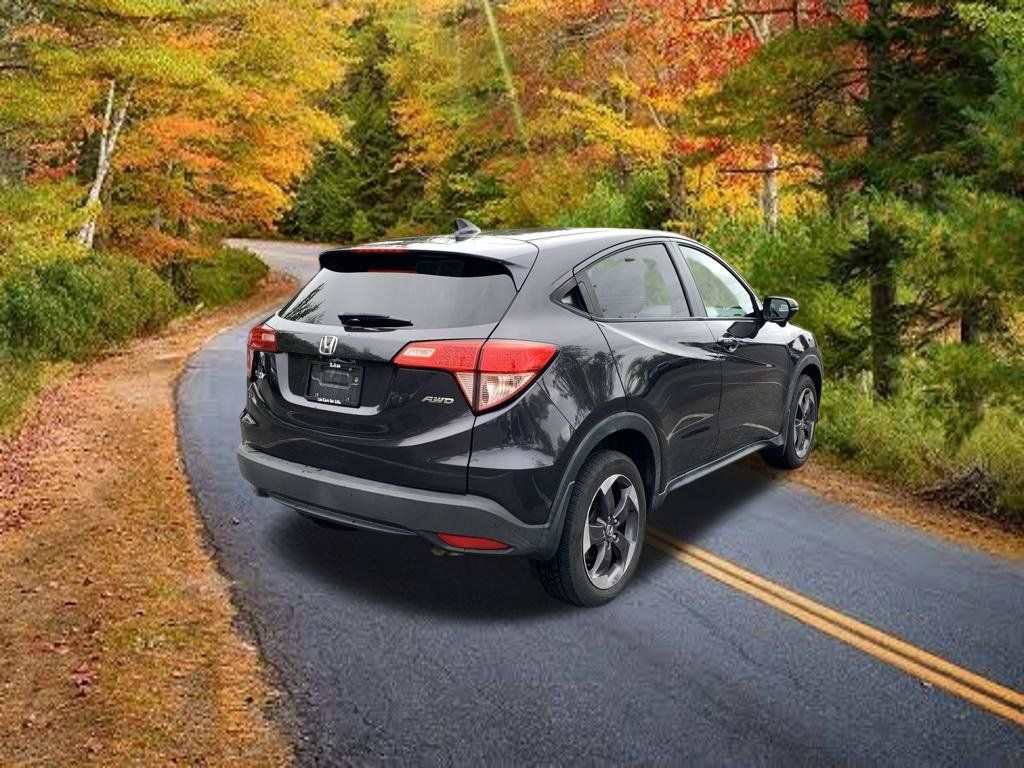 Used 2018 Honda HR-V EX image 3