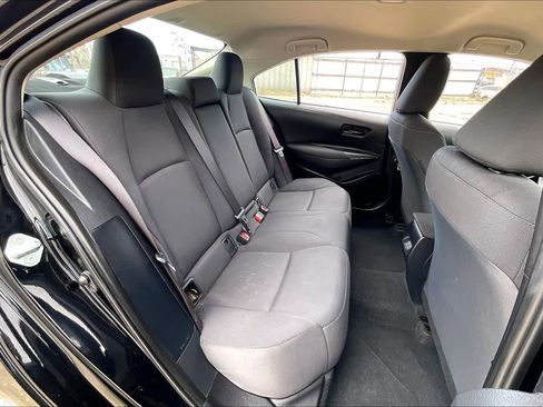 Used 2024 Toyota Corolla LE image 21