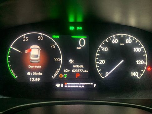 Used 2025 Honda Civic Sport image 31