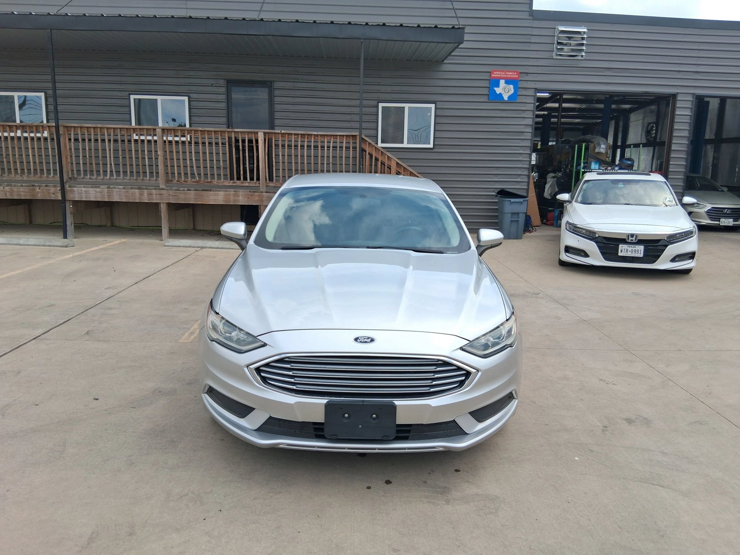 Used 2018 Ford Fusion S FWD image 13