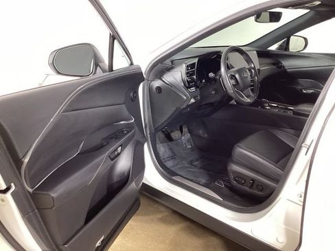 Used 2023 Lexus RX 350 Premium w/ Cold Area Package AWD/4WD image 10