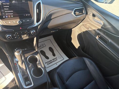 Used 2019 Chevrolet Equinox Premier image 22