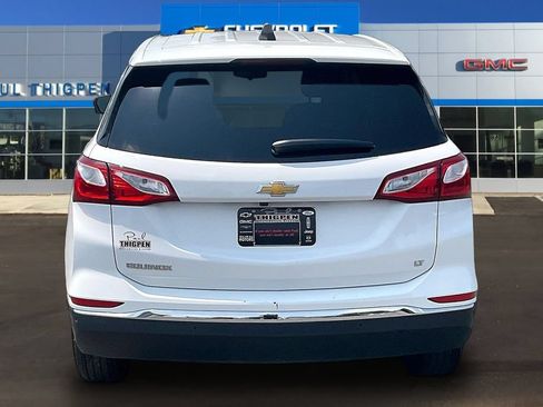 Used 2021 Chevrolet Equinox LT w/ Driver Convenience Package FWD image 5