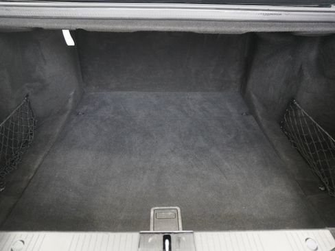 Used 2011 Mercedes-Benz S 550 image 27