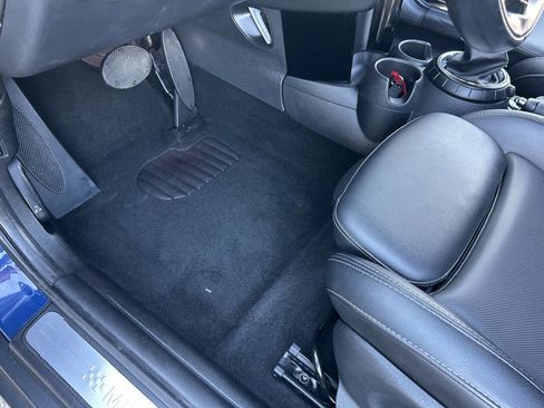 Used 2016 MINI Cooper S image 12