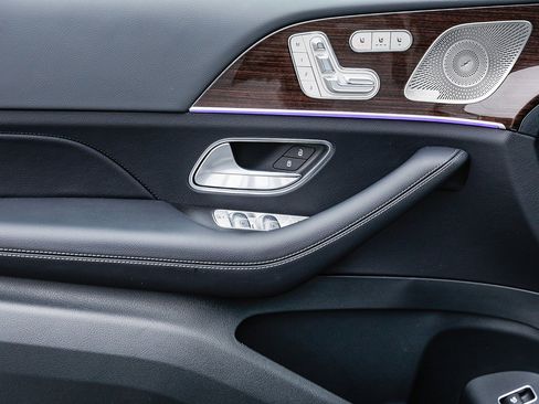 New 2026 Mercedes-Benz GLE 350 4MATIC image 21