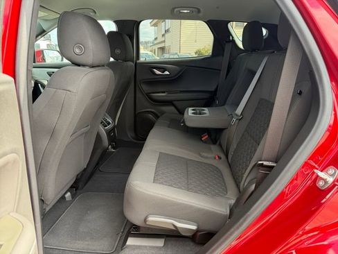 Used 2022 Chevrolet Blazer LT AWD/4WD image 32