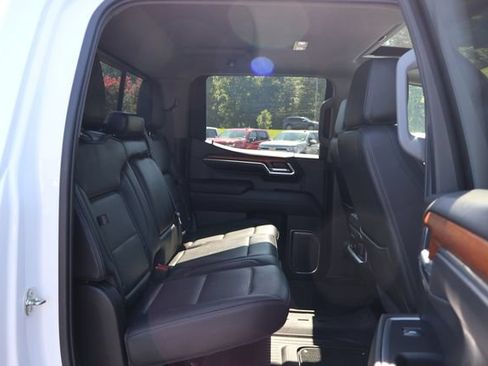 Used 2023 GMC Sierra 1500 Denali AWD/4WD image 26