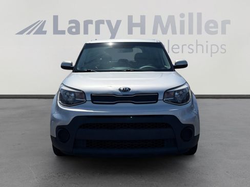 Used 2019 Kia Soul FWD image 8