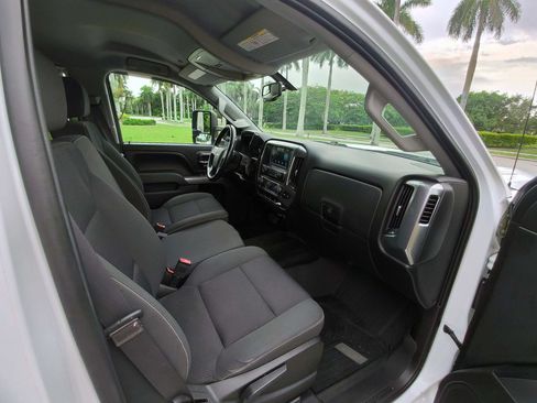Used 2016 Chevrolet Silverado 3500 LT w/ LT Convenience Package AWD/4WD image 37