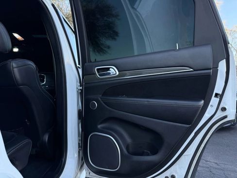 Used 2015 Jeep Grand Cherokee SRT w/ Trailer Tow Group IV image 34