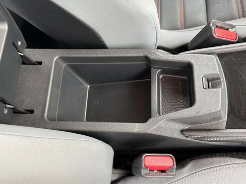 Used 2024 Nissan Kicks SR w/ SR Premium Package FWD image 41