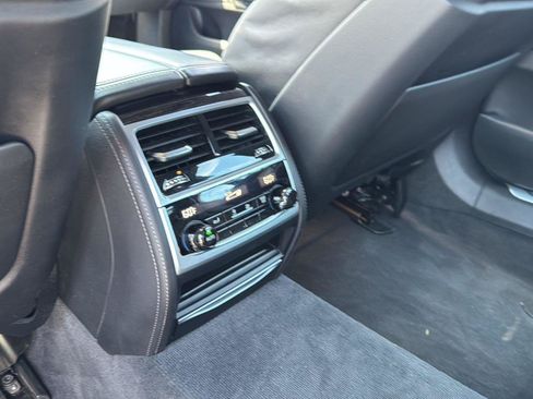Used 2022 BMW 740i xDrive w/ M Sport Package AWD/4WD image 30