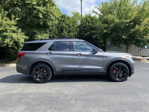 Used 2023 Ford Explorer ST w/ Equipment Group 401A AWD/4WD image 7