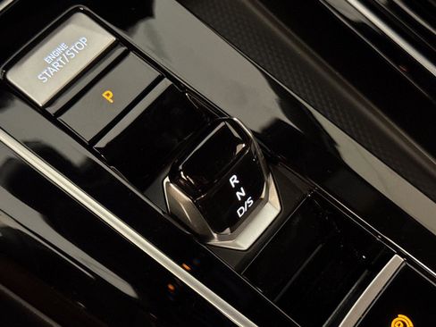 New 2026 Volkswagen Golf w/ Euro Style Package image 20