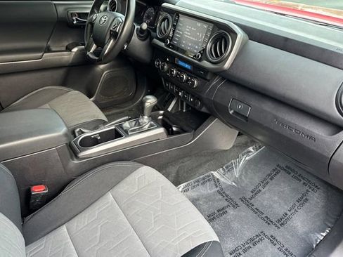 Certified 2023 Toyota Tacoma TRD Off-Road w/ Technology Package image 20
