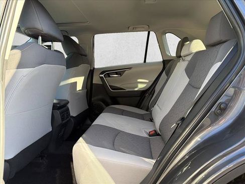 Used 2025 Toyota RAV4 XLE w/ Convenience Package AWD/4WD image 20
