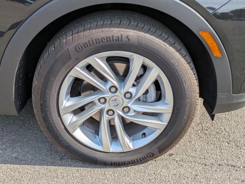 Used 2024 Buick Envista Preferred w/ Advanced Safety Package image 11