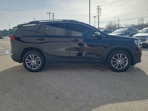 Used 2022 GMC Terrain SLT image 7