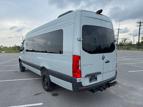New 2025 Mercedes-Benz Sprinter 2500 image 9