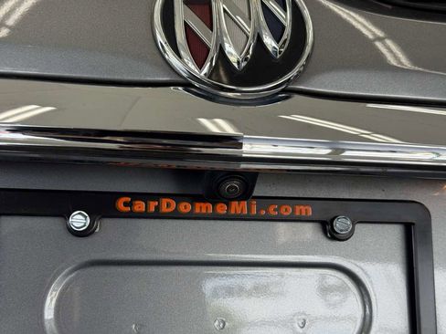 Used 2021 Buick Enclave Essence w/ LPO, Touring Package image 22