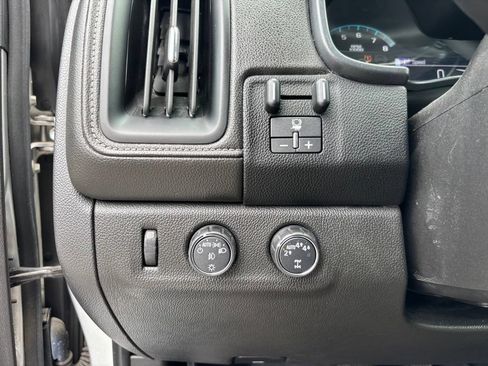 Used 2018 GMC Canyon SLT w/ Driver Alert Package AWD/4WD image 38