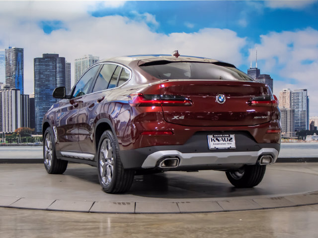Used 2025 BMW X4 xDrive30i AWD/4WD image 9