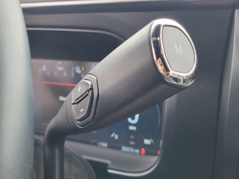 Certified 2024 Ford F250 Platinum AWD/4WD image 25