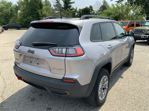 Used 2022 Jeep Cherokee Trailhawk AWD/4WD image 12