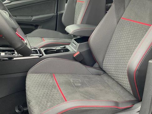 New 2026 Volkswagen GTI SE image 7