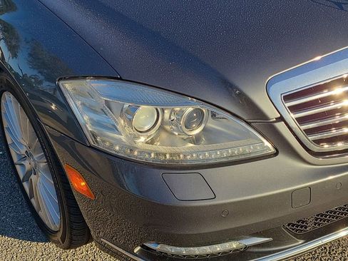 Used 2010 Mercedes-Benz S 550 S 550 image 16
