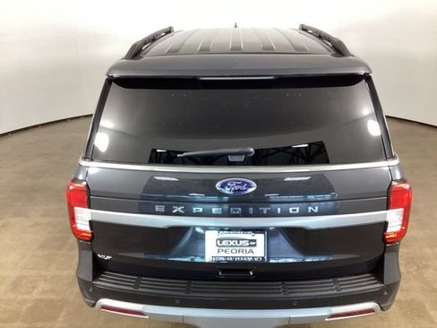 Used 2022 Ford Expedition XLT AWD/4WD image 11
