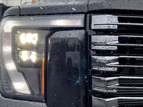 New 2026 GMC Sierra 3500 Denali Ultimate w/ LPO, Black Badging Package AWD/4WD image 8