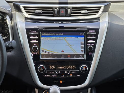 Used 2015 Nissan Murano Platinum w/ Platinum Technology Package FWD image 12