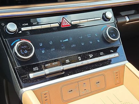 New 2026 Hyundai Santa Fe Calligraphy AWD/4WD image 15