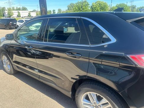 Used 2017 Ford Edge SEL w/ Equipment Group 201A AWD/4WD image 14