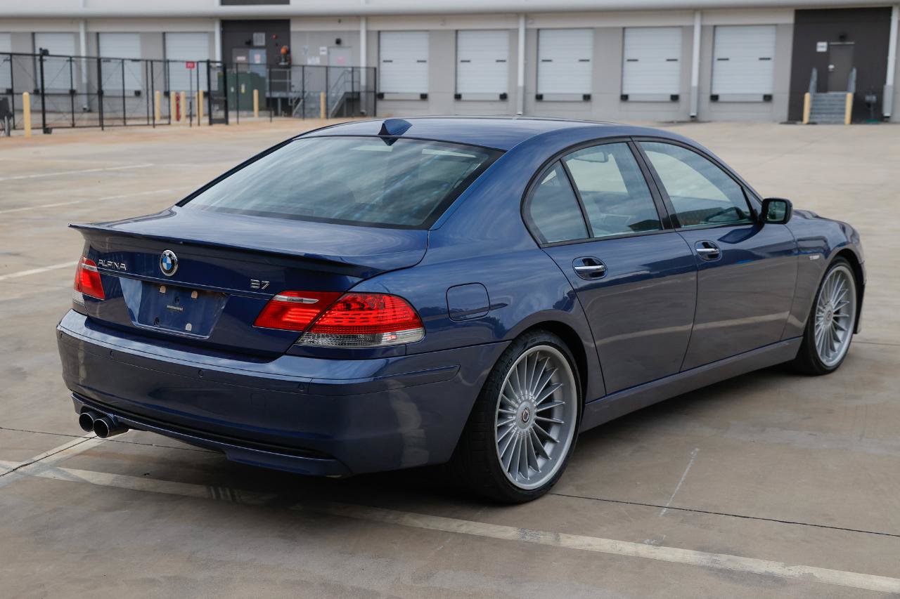Used 2008 BMW ALPINA B7 w/ Rear Entertainment Pkg RWD image 13