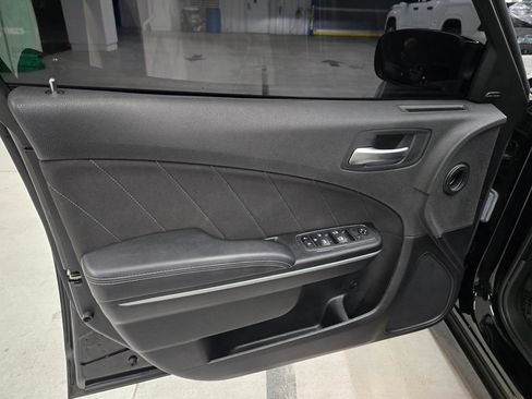 Used 2023 Dodge Charger Scat Pack w/ Harman/Kardon Audio Group image 15