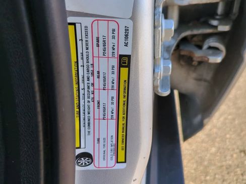 Used 2010 Jeep Grand Cherokee Laredo image 33