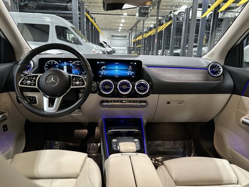 Certified 2023 Mercedes-Benz GLA 250 4MATIC image 23
