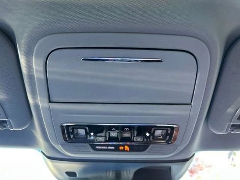 Used 2020 Lincoln Corsair Reserve w/ Elements Package image 35