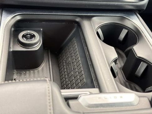Certified 2025 Ford Expedition Platinum AWD/4WD image 35