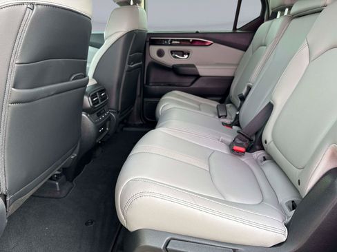 Certified 2024 Honda Pilot EX-L image 16