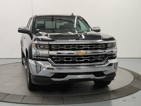 Used 2016 Chevrolet Silverado 1500 LTZ w/ LTZ Plus Package AWD/4WD image 3