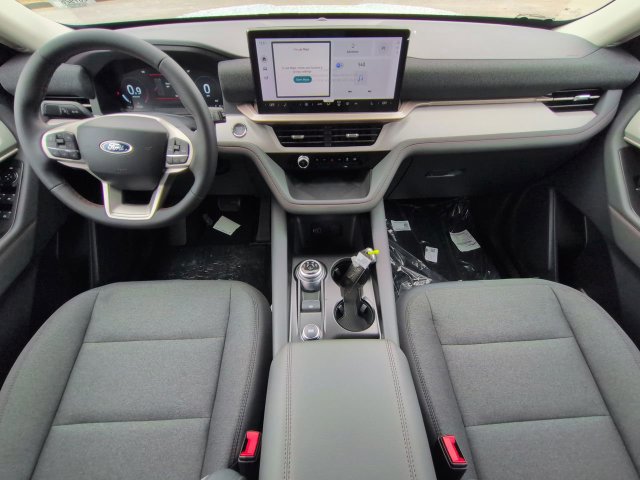 New 2026 Ford Explorer Active RWD image 15