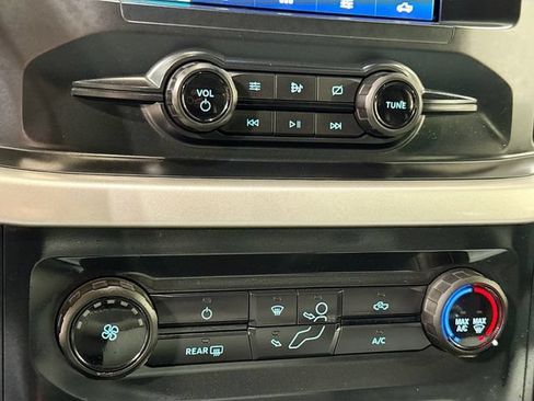 Used 2021 Ford F150 XLT AWD/4WD image 16
