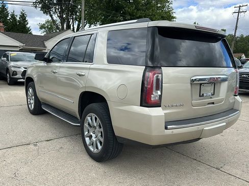 Used 2017 GMC Yukon Denali w/ Open Road Package AWD/4WD image 7