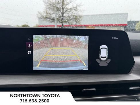 Used 2025 Kia Telluride AWD image 10