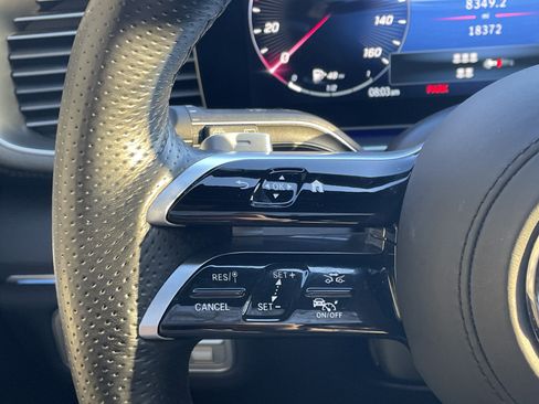 Certified 2025 Mercedes-Benz GLS 450 4MATIC image 28