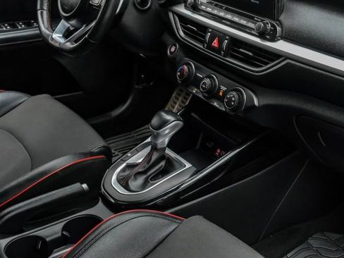 Used 2021 Kia Forte GT image 27